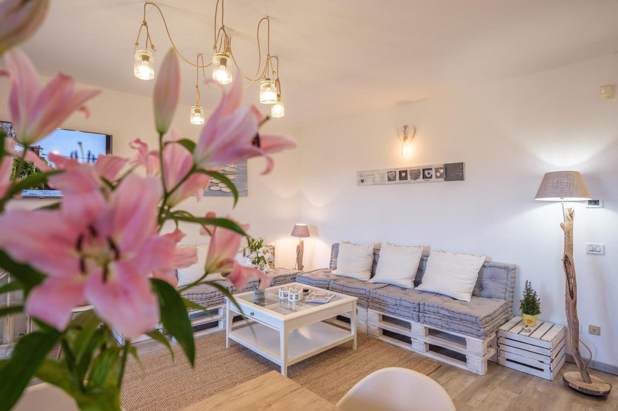 La Luna Nel Lago Lake View Garden - Happy Rentals Ispra Exterior foto