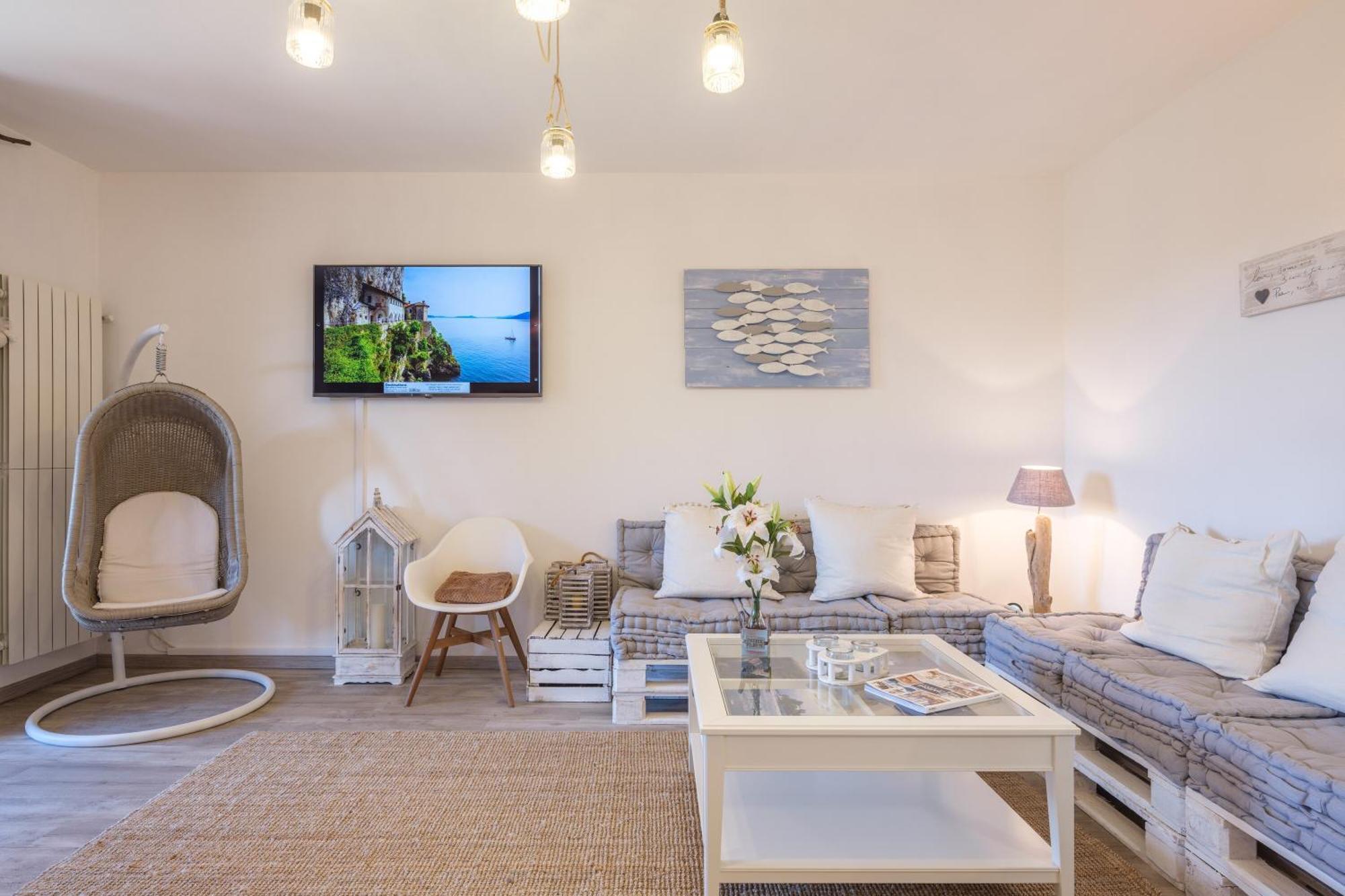 La Luna Nel Lago Lake View Garden - Happy Rentals Ispra Exterior foto
